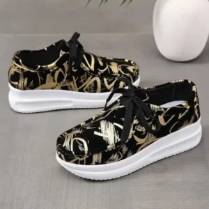 Demoshoes Casual Graffiti Round Toe Platform Plus Size Sneakers