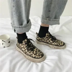 Demoshoes Women Fashion Leopard Printing Flat Sneakers