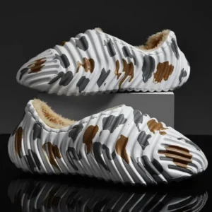 Demoshoes Men'S Fashion Camouflage Coconut Shape Fleece Warm Plush Shoes