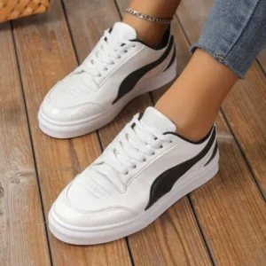 Demoshoes Women Fashion Plus Size Thick-Soled Round Toe Flat Sneakers