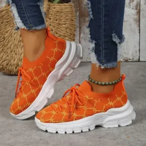 Demoshoes Women Fashion Plus Size Casual Flying Woven Lace-Up Round Toe Sneakers